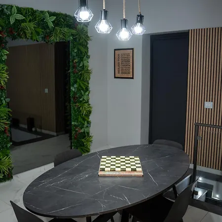 Maison Mago *
